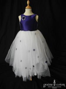Robe de demoiselle d'honneur en tulle blanc et satin violet