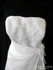 Miss Kelly - Robe en satin drapé blanc