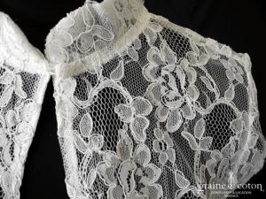 Bianco Evento - Boléro manches courtes en dentelle ivoire avec col mao