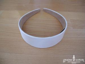 Création - Serre tête en soie ivoire