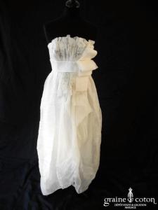 Paule Ka - Collection Black Carpet - Robe empire en organza de soie ivoire