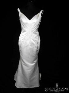 Nicole Montenapoleone - Cameron