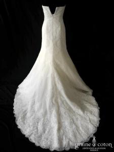 Pronovias - Prototype sirène en dentelle ivoire