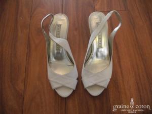 Pura Lopez pour Pronovias - Sandales Corinne