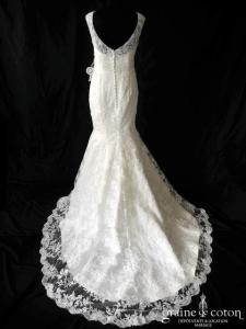 Création - Robe sirène en tulle rebrodé dentelle ivoire