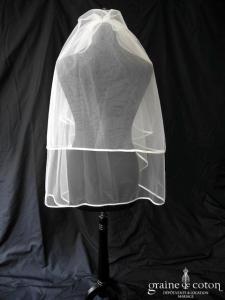 Pronuptia - Voile court de 1,50 mètre en tulle ivoire bordé d'un fin biais de satin