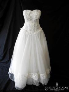 Oksana Mukha - Création en tulle et dentelle ivoire