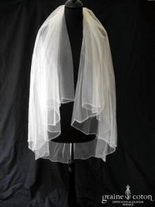 Pronovias - Voile mi long en tulle ivoire bordé de fines perles