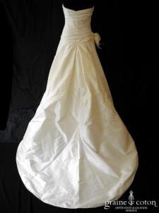 Pronovias - Barcino / Semilla