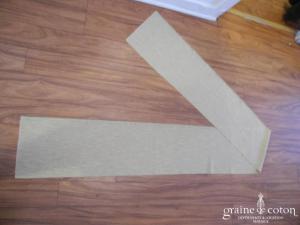 Chemin de table en lin et coton marron long de 2,50 mètres, bords bruts