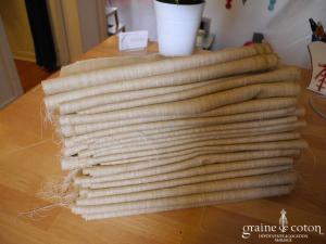 Chemin de table en lin et coton marron long de 2,50 mètres, bords bruts