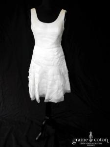 Adolfo Domingez - Robe courte en bandes d'organza de soie