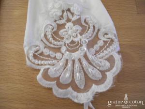 Mitaines mi longues en satin et dentelle ivoire