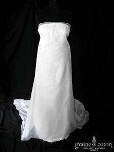 Nathalie Durieux - Création en organza de soie ivoire