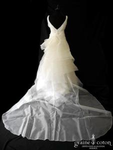 Nathalie Durieux - Création en gaze de soie ivoire plissée