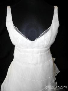 Nathalie Durieux - Création en gaze de soie ivoire plissée