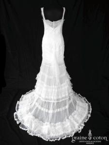 Yolan Cris - Création fendue devant en tulle de soie et dentelle ivoire