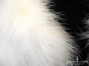 Cape / étole en duvet de cygne ivoire