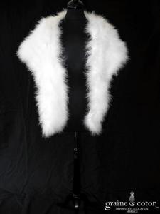 Étole en duvet de cygne ivoire