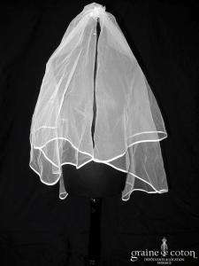 Pronuptia - Voile court en tulle ivoire bordé d'un biais de satin