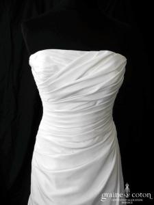 Eglantine Création - Robe en taffetas drapé