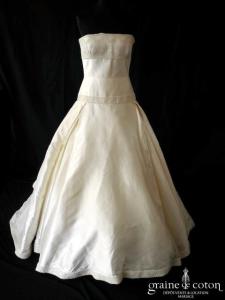 Manuel Mota pour Pronovias - Ulanova