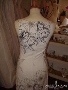 Caroll - Robe en lin blanche avec motifs fleurs