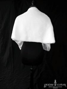 Étole / cape en fausse fourrure blanche