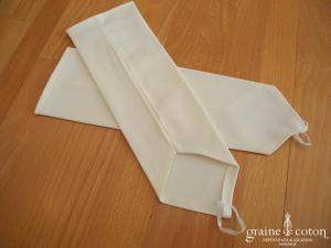 Mitaines longues en satin stretch