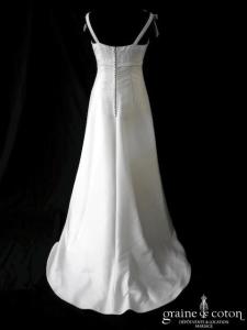 Roberto Torretta pour Pronuptia - Robe en mikado ivoire