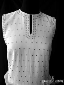 Chloé - Création courte blanche en soie et strass Swarovski