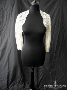 Maria Guardiola - Boléro en dentelle ivoire à manches mi longues