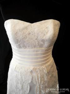 Pronuptia - Robe une pièce en satin et dentelle ivoire