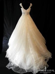 Pronovias - Rhin
