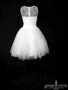 Kitty and Dulcie - Pearly Queen