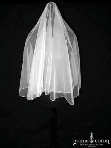 Pronovias - Voile court en tulle ivoire bordé de perles