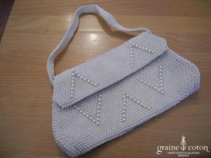 Petite pochette vintage ivoire perlée