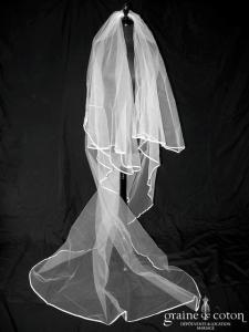 Crinoligne - Voile long de 3 mètres en tulle ivoire bordé d'un biais de satin