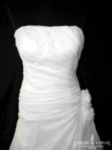 Veronika Kristoofer - Création drapée en organza ivoire