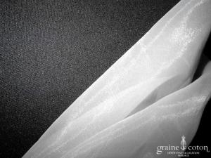 Étole en organza ivoire