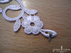 Accessoire de cheveux en dentelle