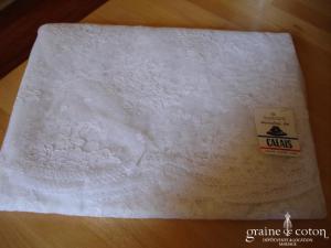 Voile blanc tout en dentelle de calais - 2,20*2,50 mètres