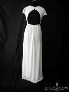 Création - Robe en mousseline et dentelle fluide ivoire clair