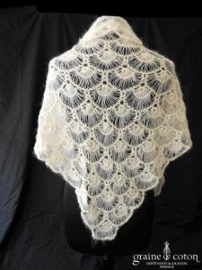 Châle en laine ivoire - fait main
