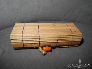 Boite en bâtons d'osier