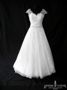 Afrodita - Création en dentelle et tulle ivoire