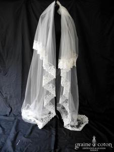 Organse - Voile long de 3 mètres en tulle ivoire clair bordé de dentelle brodée ivoire