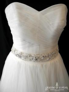 Création en tulle ivoire