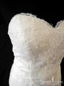 Divina Sposa - Robe sirène en dentelle ivoire