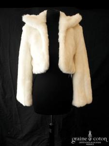 Bianco Evento - Boléro / manteau en fausse fourrure ivoire